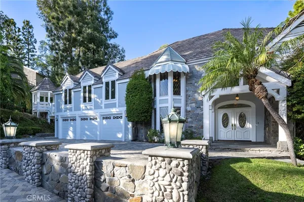 $2,699,000 | 10761 South Crawford Canyon Road, North Tustin, CA 92705