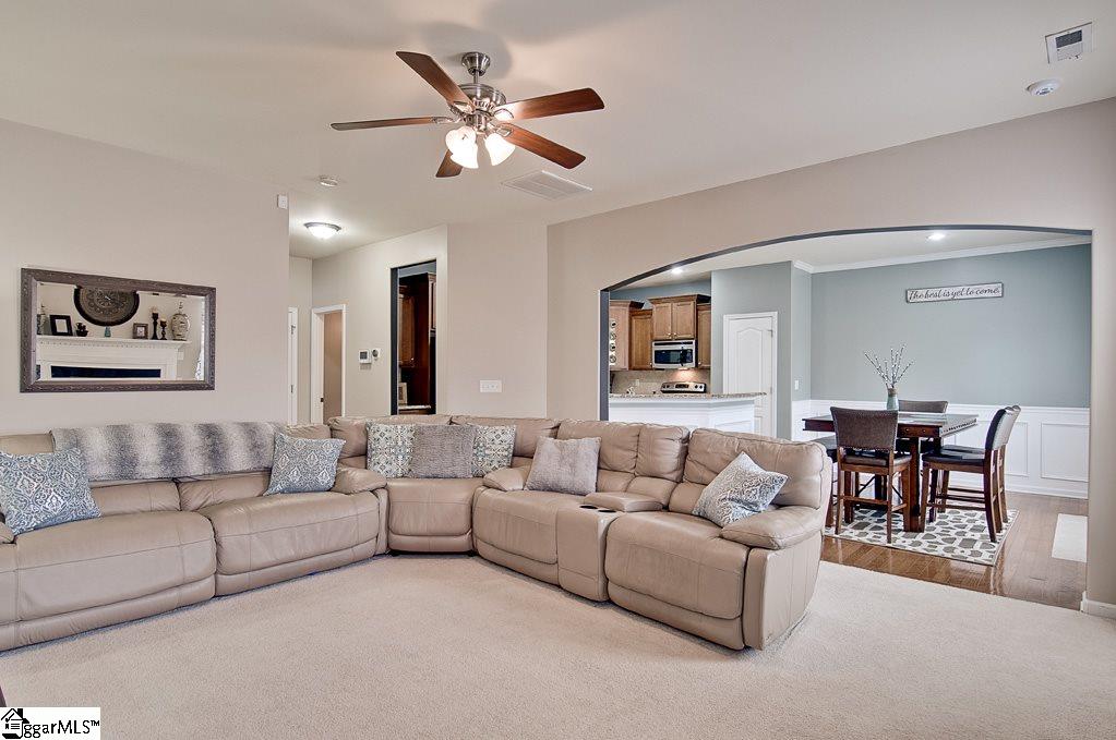 118 Giants Ridge Road Easley, SC 29642 - Photo 3 of 33