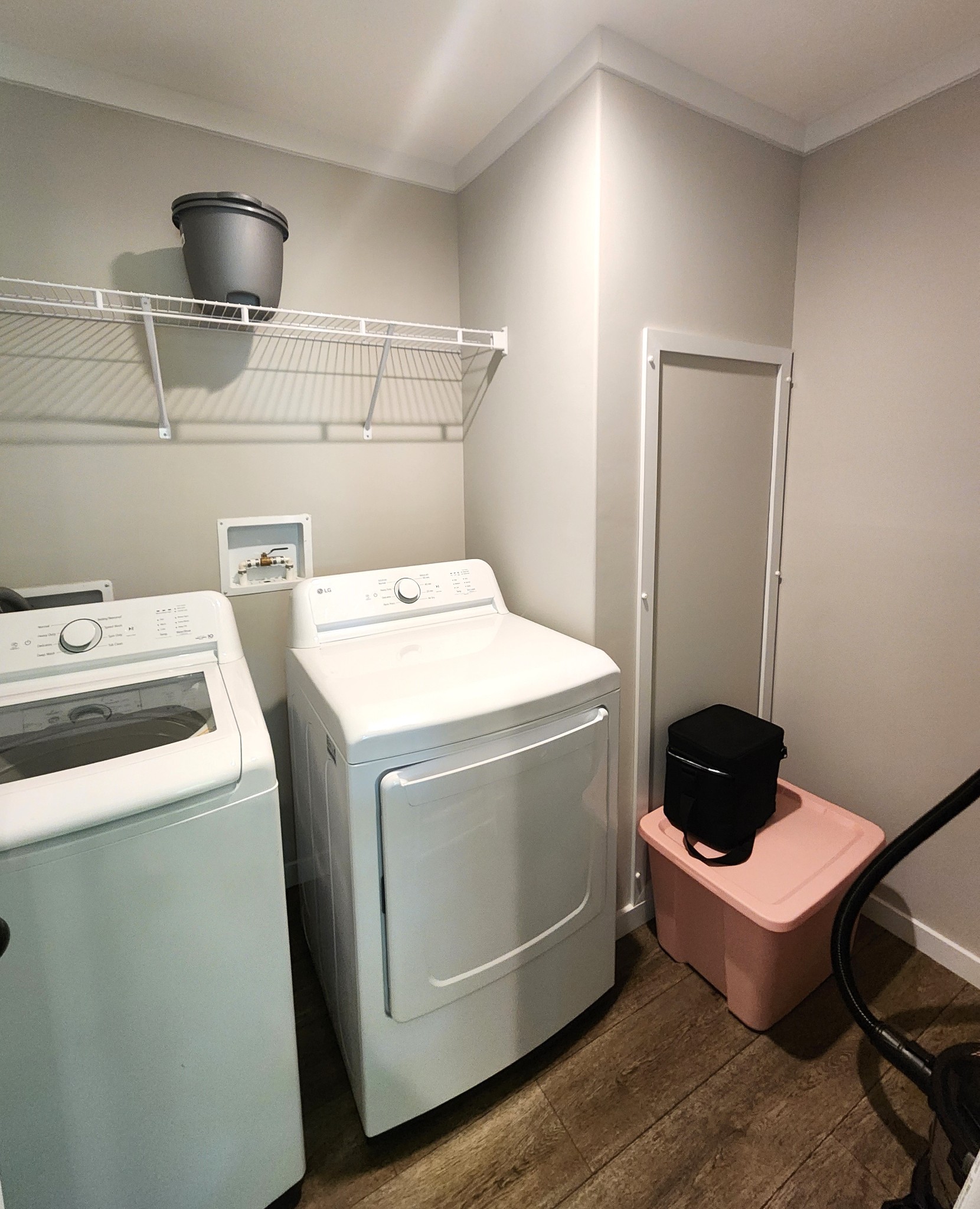 23 Yates Street Paris, TN 38242 - Photo 13 of 17 a utility room with dryer and washer