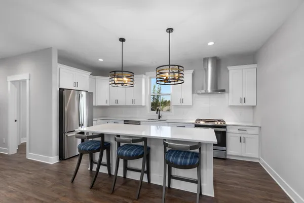 $569,900 | 7033 Ada Depot Drive, Ada, MI 49301