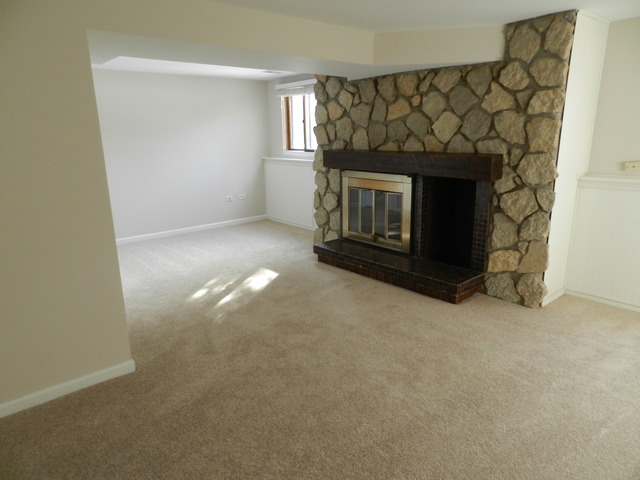 1970 North Fork Circle Elgin, IL 60123 - Photo 12 of 23