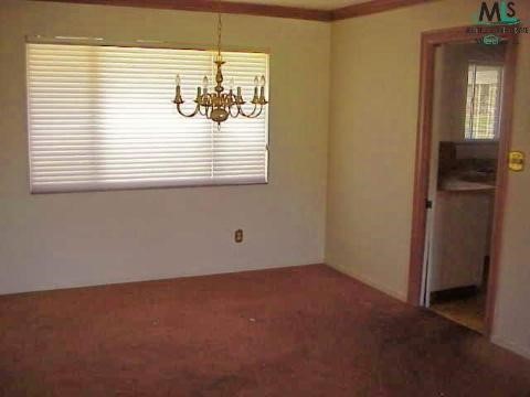 1107 Christian Rochester, MI 48309 - Photo 6 of 7 720101-5.JPG