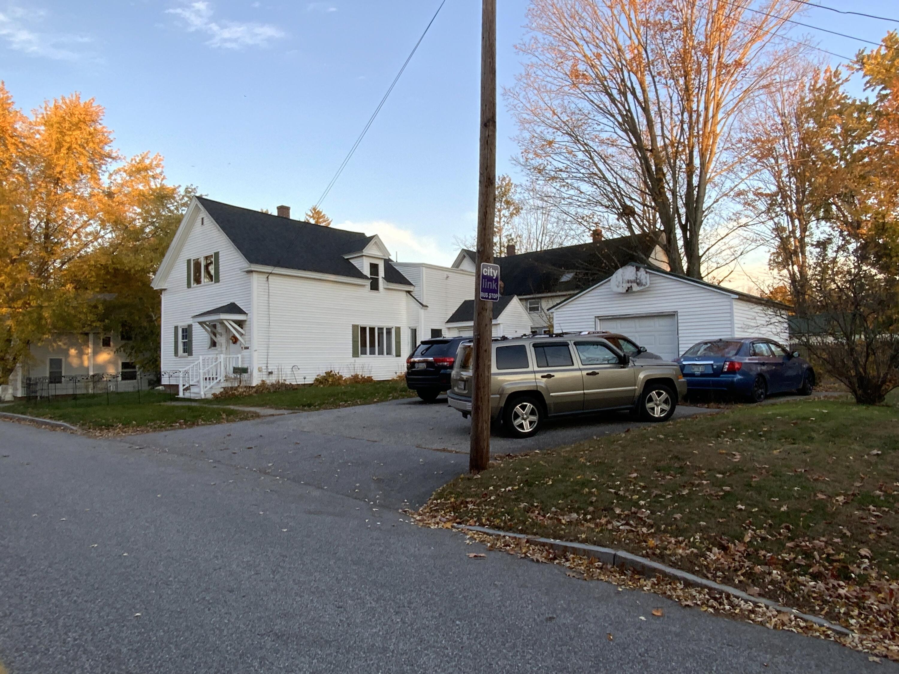 98 Cook Street Auburn, ME 04210 - Photo 2 of 33 IMG_8199