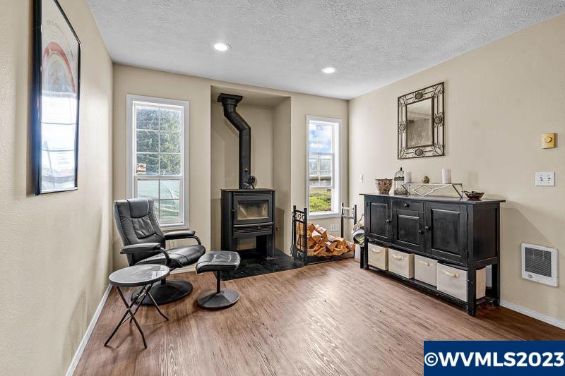 16400 Ellendale Road Dallas, OR 97338 - Photo 8 of 41