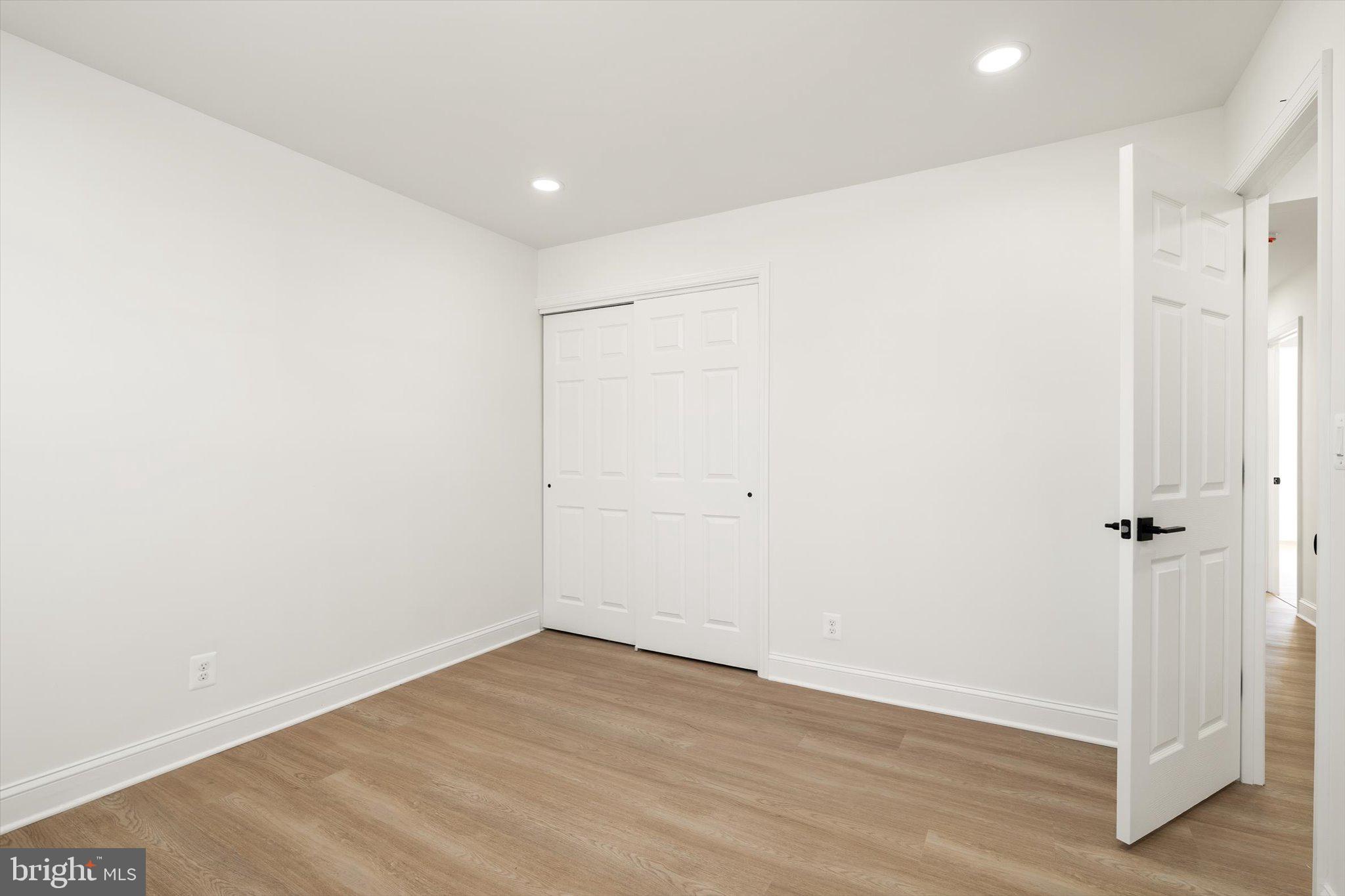 44 Hempstead Road Hamilton, NJ 08610 - Photo 9 of 50