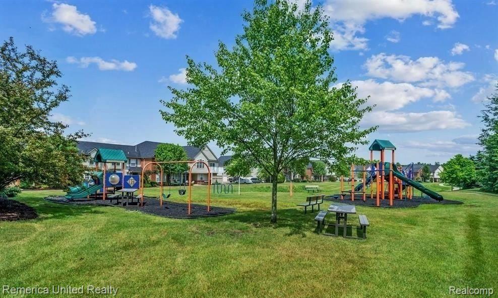 4171 Hampton Ridge Boulevard Howell, MI 48843 - Photo 29 of 31