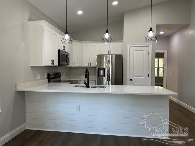 3914 Thornton Street Milton, FL 32571 - Photo 5 of 35