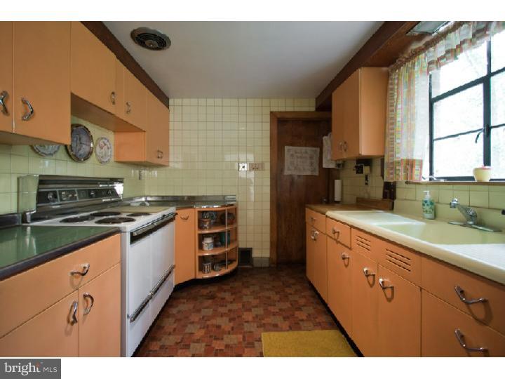 1703 Almshouse Road Jamison, PA 18929 - Photo 11 of 25 Gallery Image 11