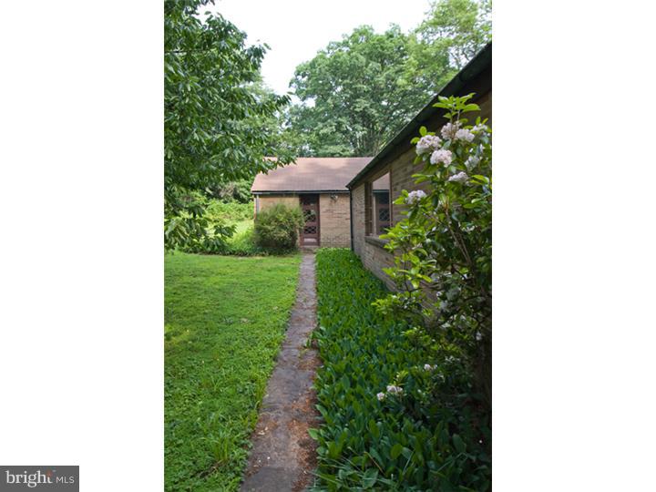 1703 Almshouse Road Jamison, PA 18929 - Photo 20 of 25 Gallery Image 20