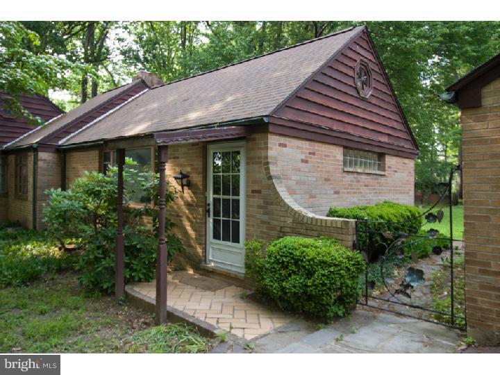 1703 Almshouse Road Jamison, PA 18929 - Photo 4 of 25 Gallery Image 4