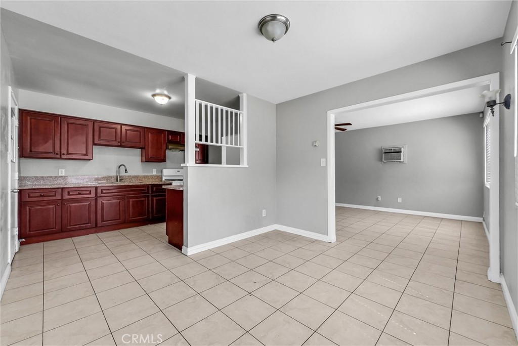 9323 Sage Avenue Riverside, CA 92503 - Photo 5 of 15