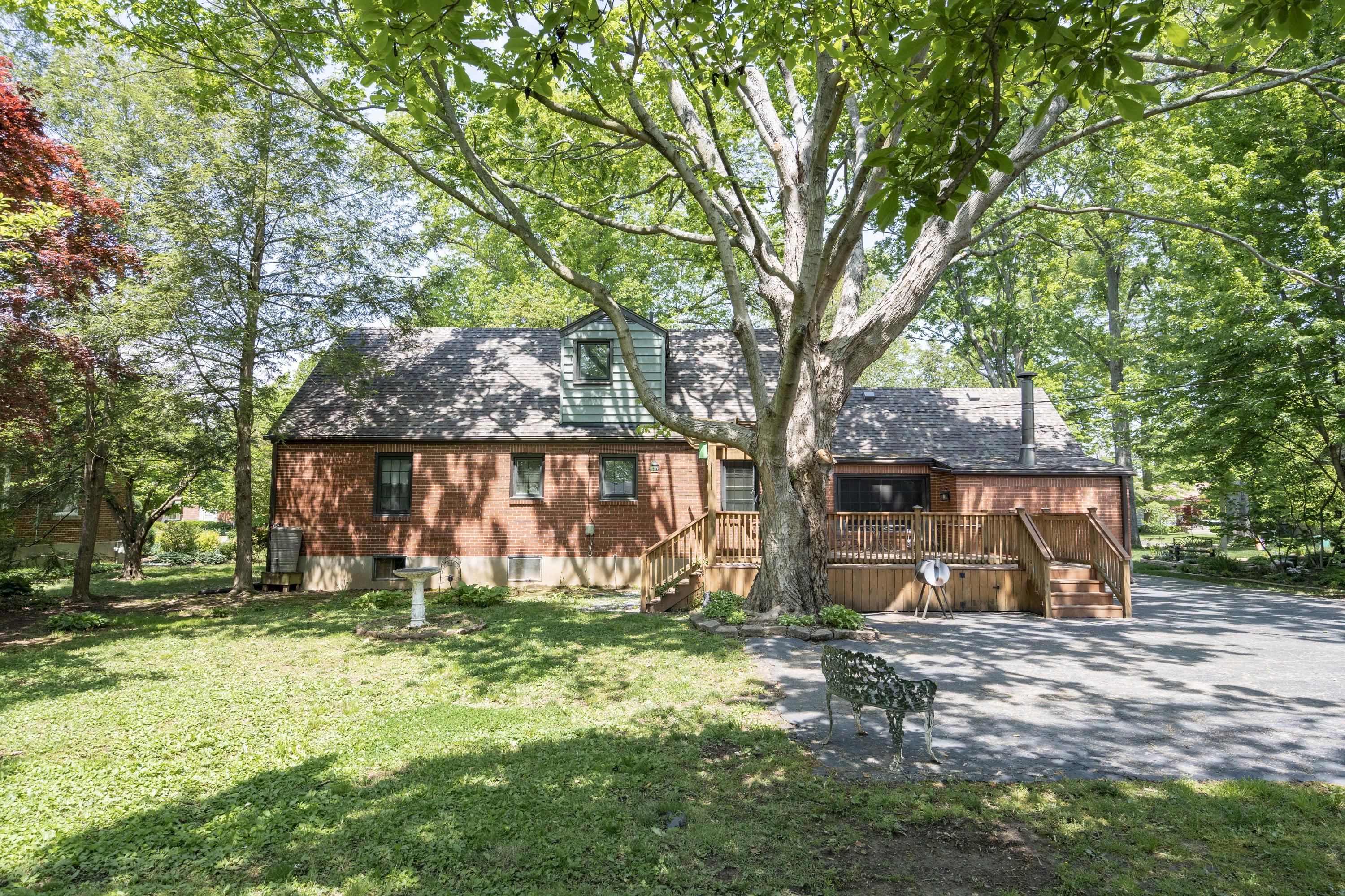 34 Sterling Road Louisville, KY 40220 - Photo 22 of 25 23