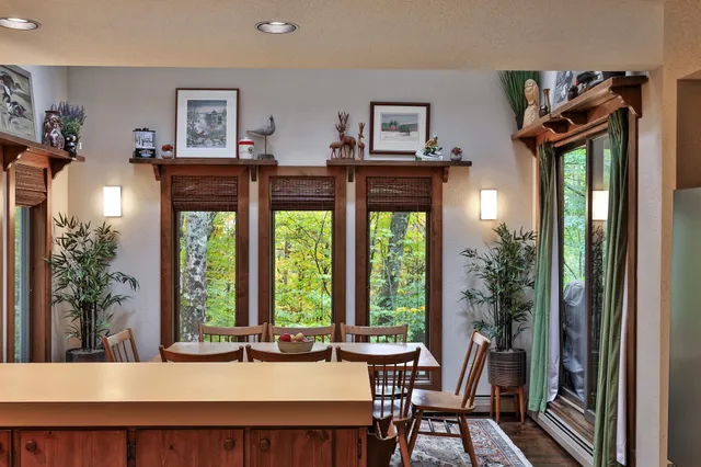 $657,500 | 493 Kestrell Drive, Plymouth, VT 05056