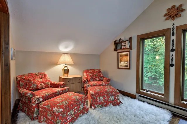 $657,500 | 493 Kestrell Drive, Plymouth, VT 05056