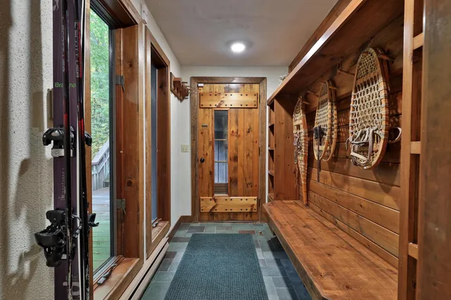 $657,500 | 493 Kestrell Drive, Plymouth, VT 05056