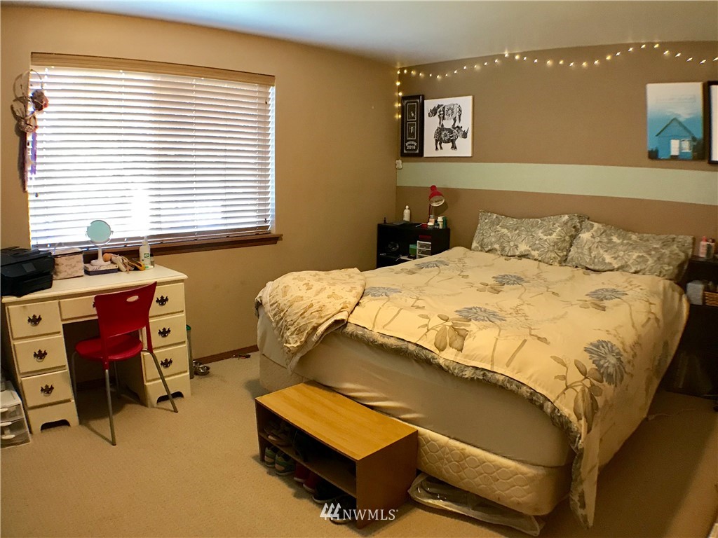 18439 Elderberry Street Southwest Rochester, WA 98579 - Photo 15 of 24