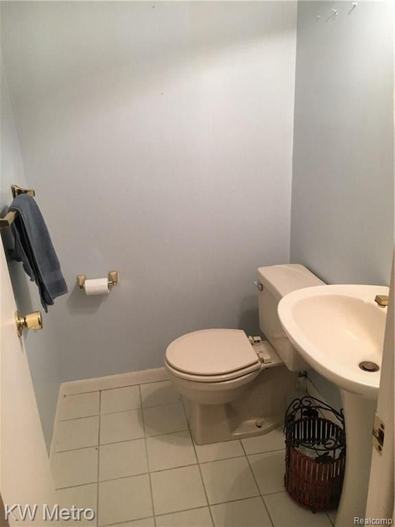 235 Nevada Avenue Rochester Hills, MI 48309 - Photo 12 of 13