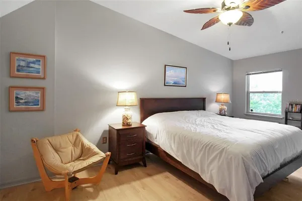 $5,700 | 1219 Siesta Bayside Drive, Unit 1219C, Sarasota, FL 34242