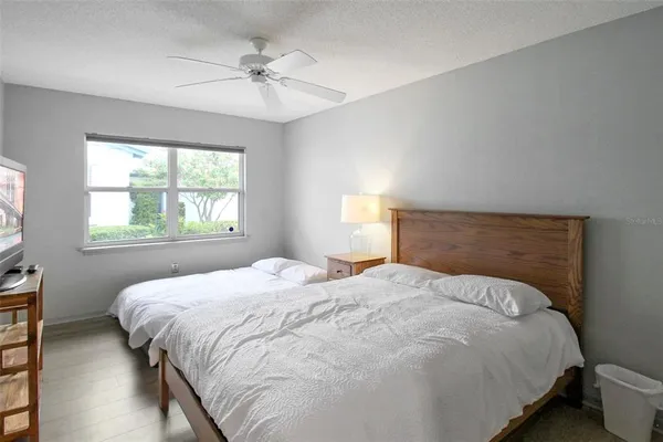 $5,700 | 1219 Siesta Bayside Drive, Unit 1219C, Sarasota, FL 34242