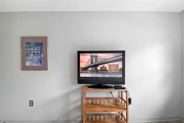 $5,700 | 1219 Siesta Bayside Drive, Unit 1219C, Sarasota, FL 34242