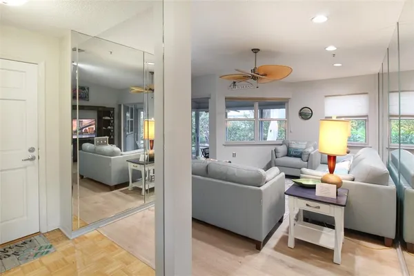 $5,700 | 1219 Siesta Bayside Drive, Unit 1219C, Sarasota, FL 34242