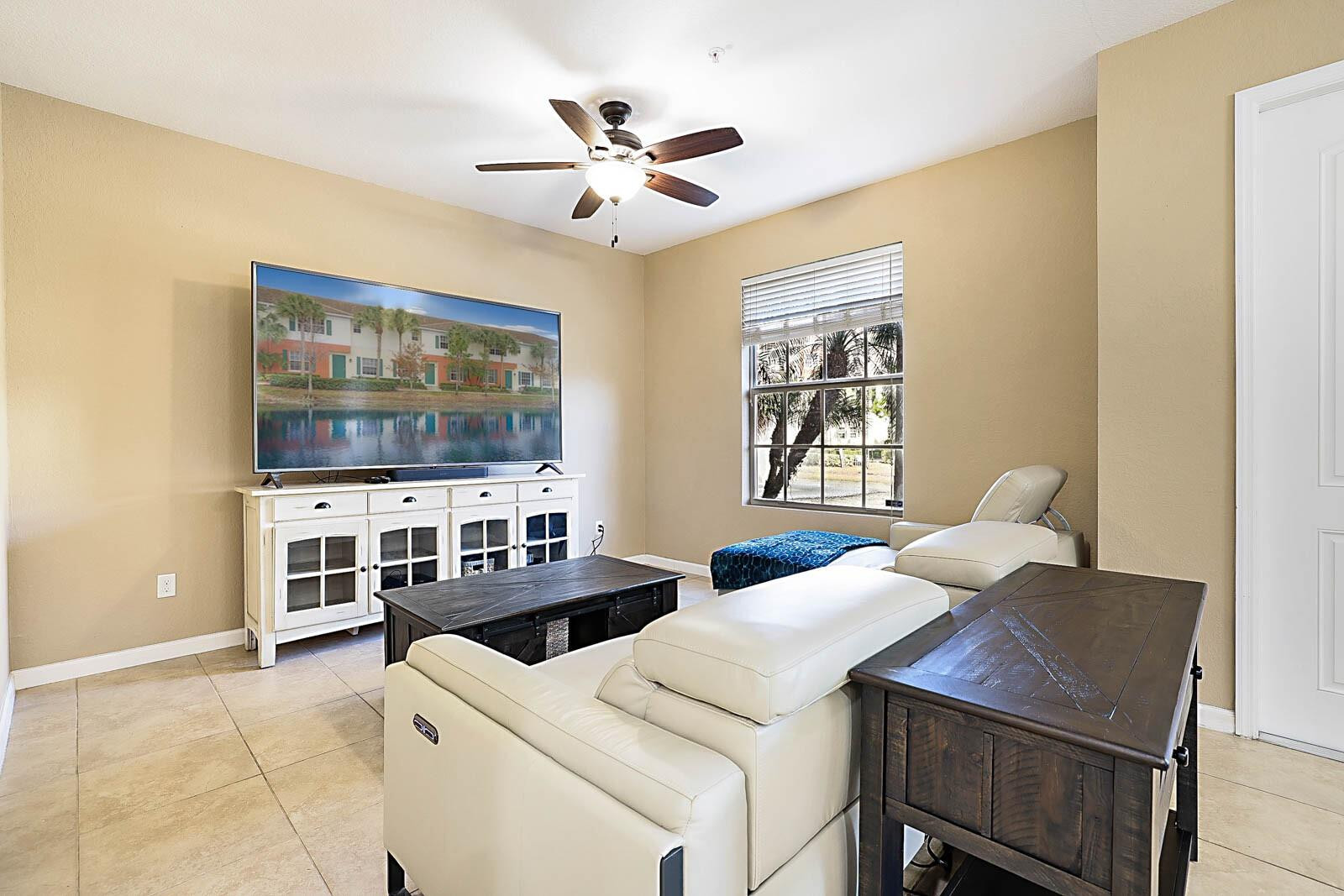 143 Southwest 7th Street, Unit 143 Pompano Beach, FL 33060 - Photo 13 of 37 Photo 13