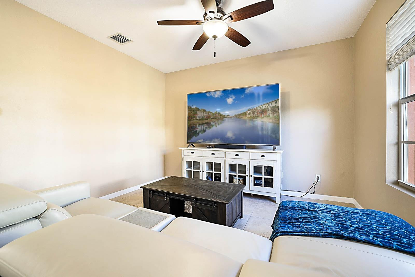 143 Southwest 7th Street, Unit 143 Pompano Beach, FL 33060 - Photo 15 of 37 Photo 15