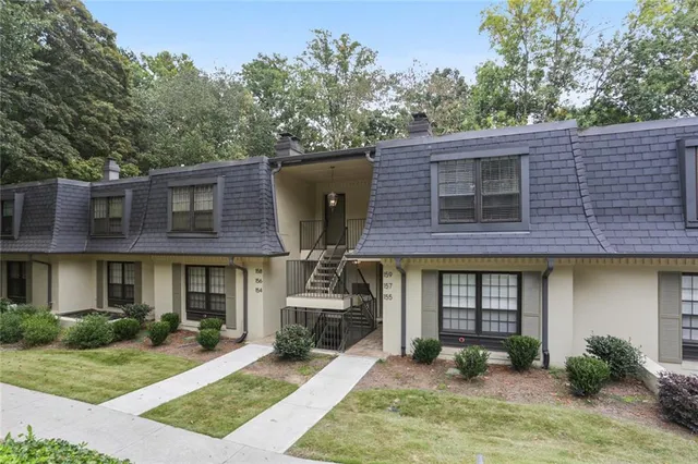 $235,000 | 158 Maribeau Square Northwest, Atlanta, GA 30327