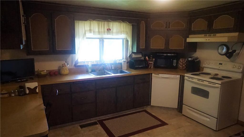 338 Dick Road Butler, PA 16001 - Photo 7 of 23 Matching Appliances