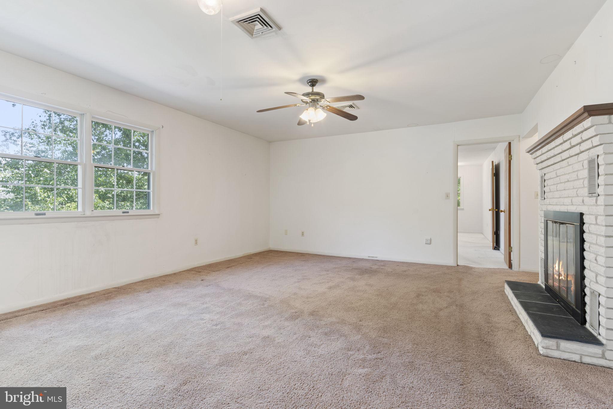44742 Three Coves Road Hollywood, MD 20636 - Photo 41 of 89 Upper level gathering room
