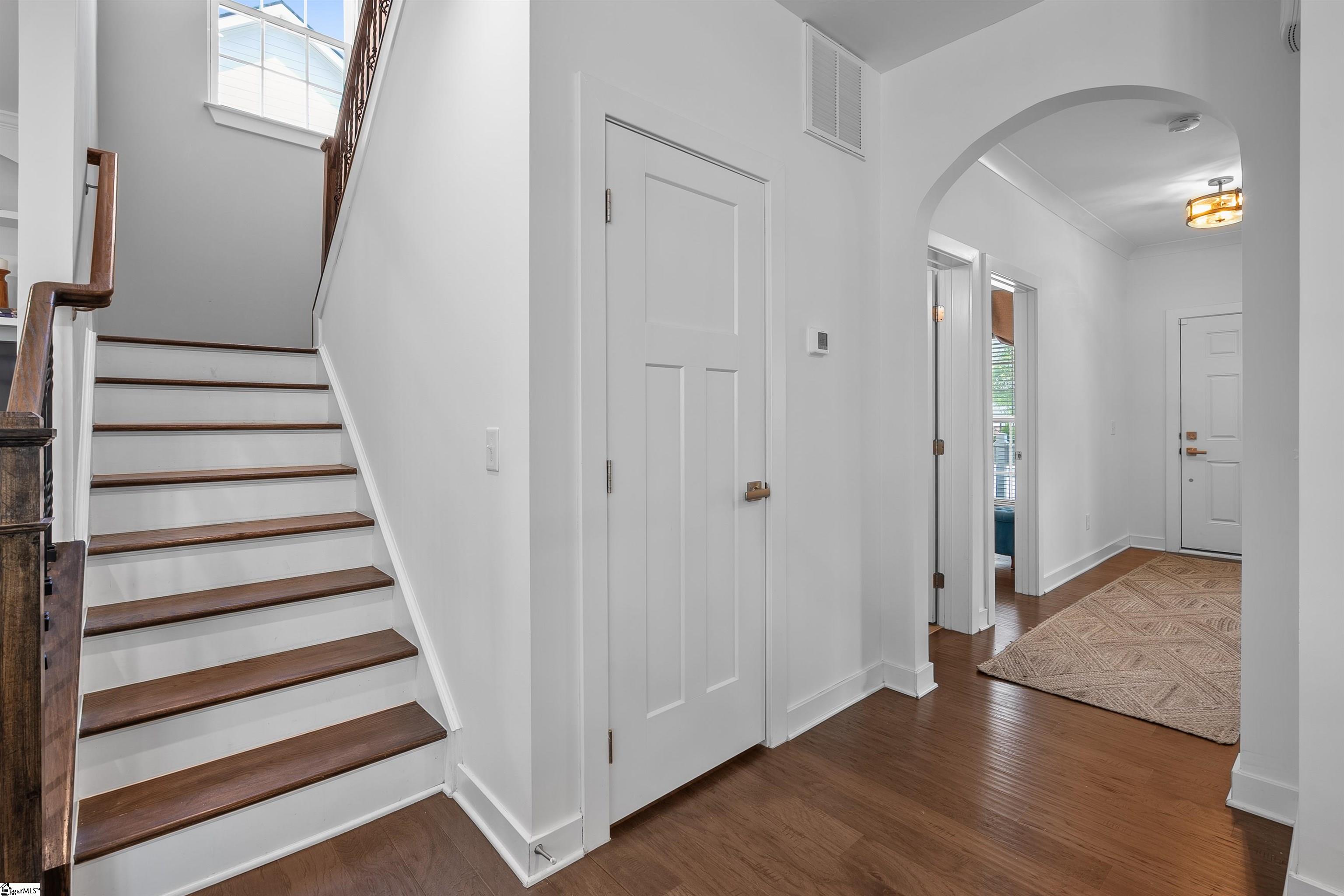 311 Algonquin Trail Greenville, SC 29607 - Photo 14 of 39