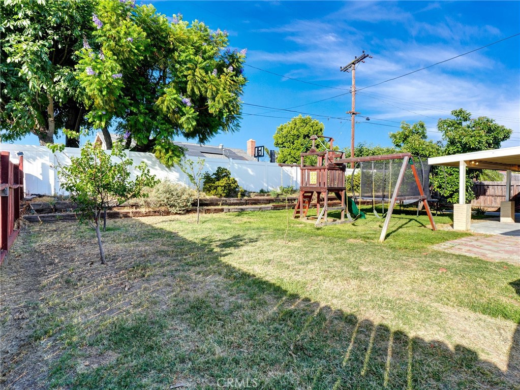 24501 Bridger Road Lake Forest, CA 92630 - Photo 28 of 29 Side Yard Space