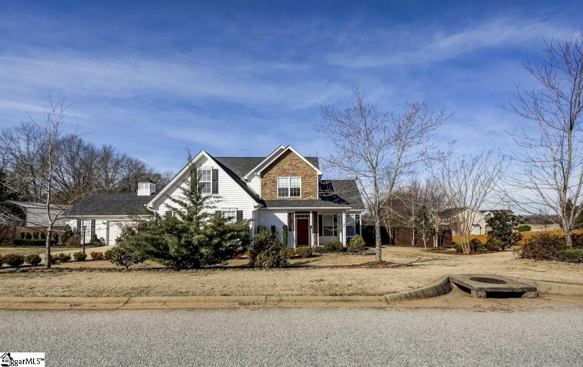 55 Rustcraft Drive Greer, SC 29651 - Photo 1 of 36 Gallery Image 1