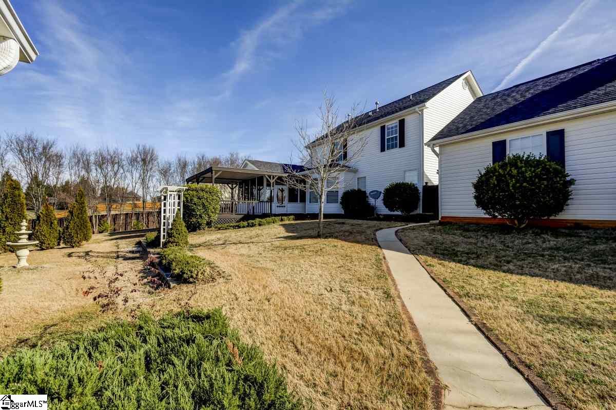 55 Rustcraft Drive Greer, SC 29651 - Photo 13 of 36 Gallery Image 13