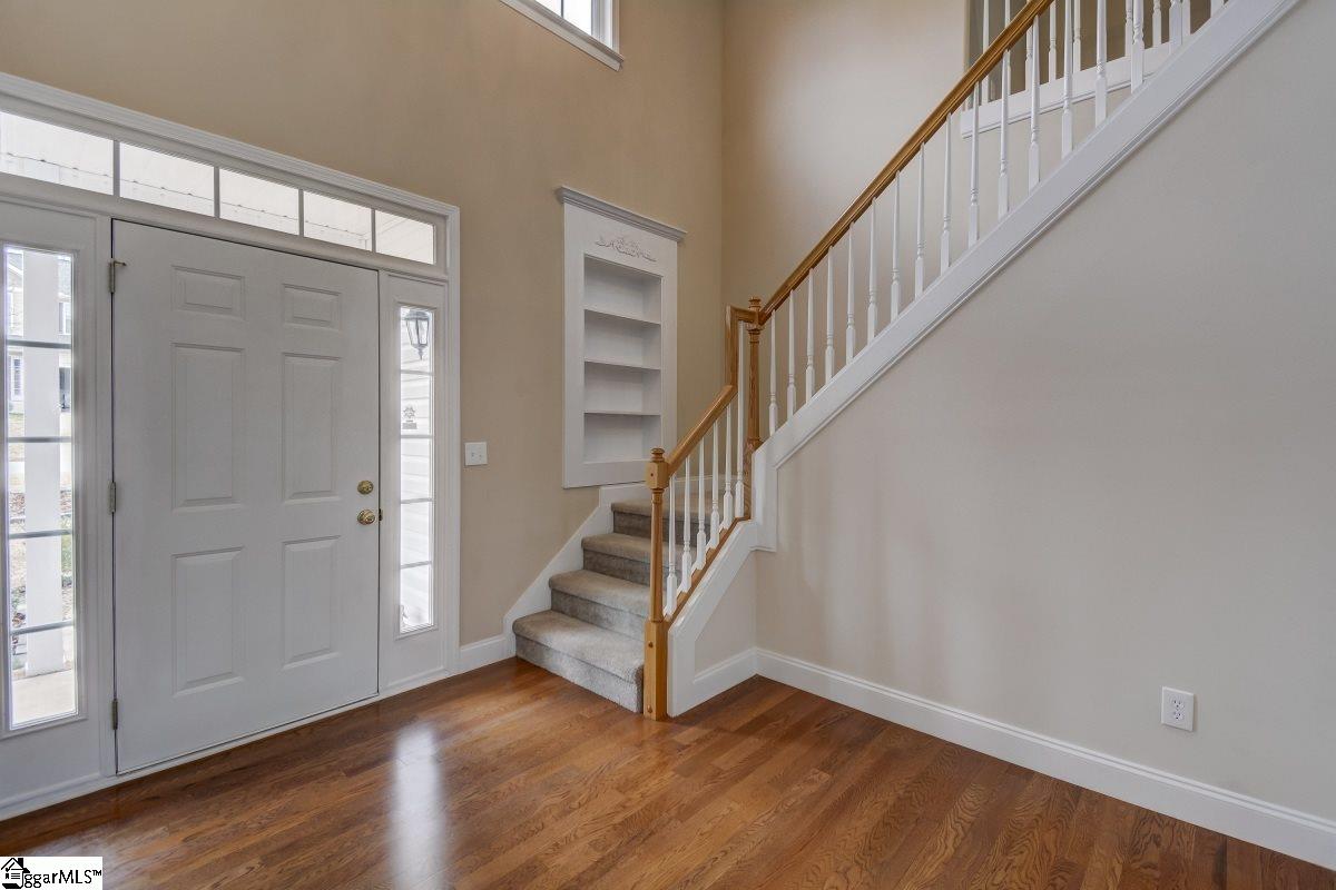 55 Rustcraft Drive Greer, SC 29651 - Photo 3 of 36 Gallery Image 3