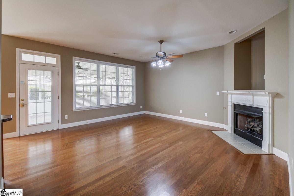 55 Rustcraft Drive Greer, SC 29651 - Photo 9 of 36 Gallery Image 9