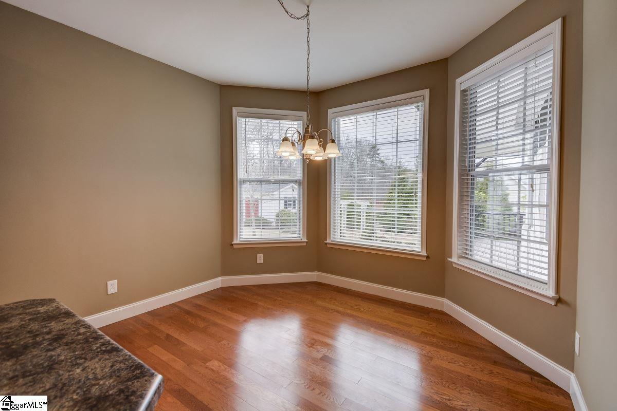 55 Rustcraft Drive Greer, SC 29651 - Photo 10 of 36 Gallery Image 10