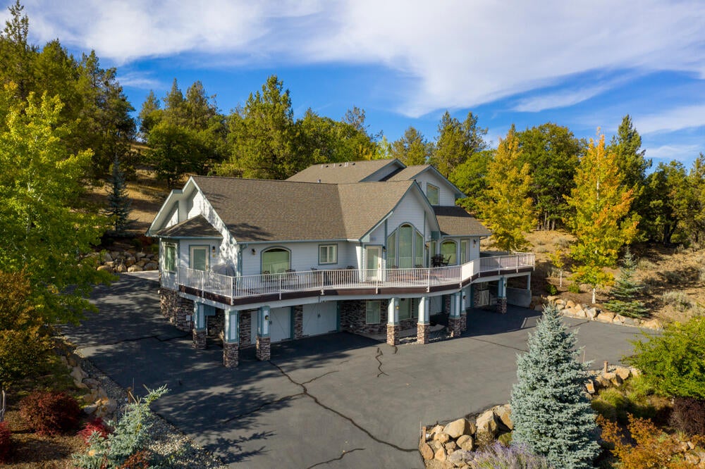 4426 Murrelet Road Klamath Falls, OR 97601 - Photo 51 of 54 Aerial View
