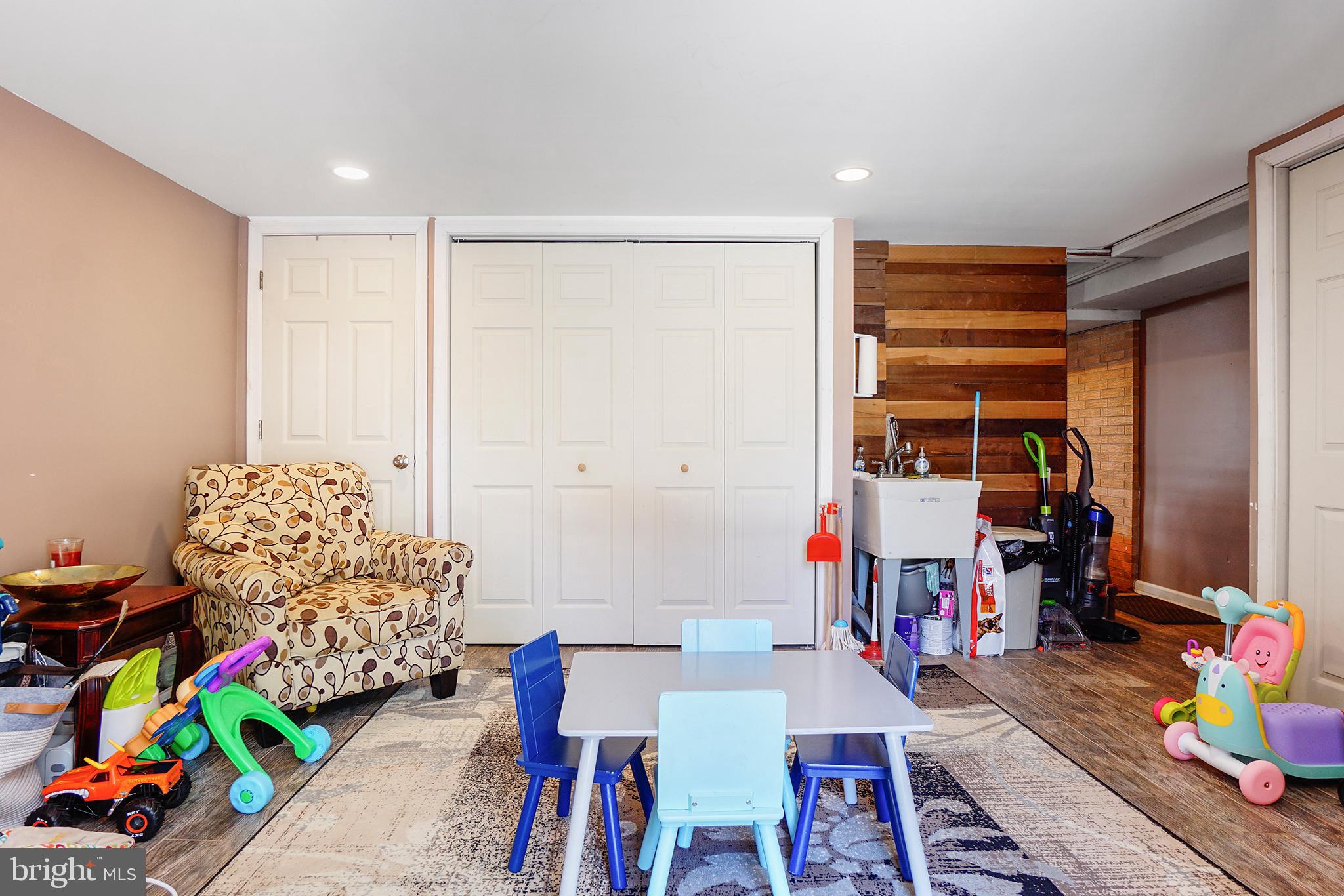 3007 Derry Road Philadelphia, PA 19154 - Photo 24 of 29 Play Room/Office