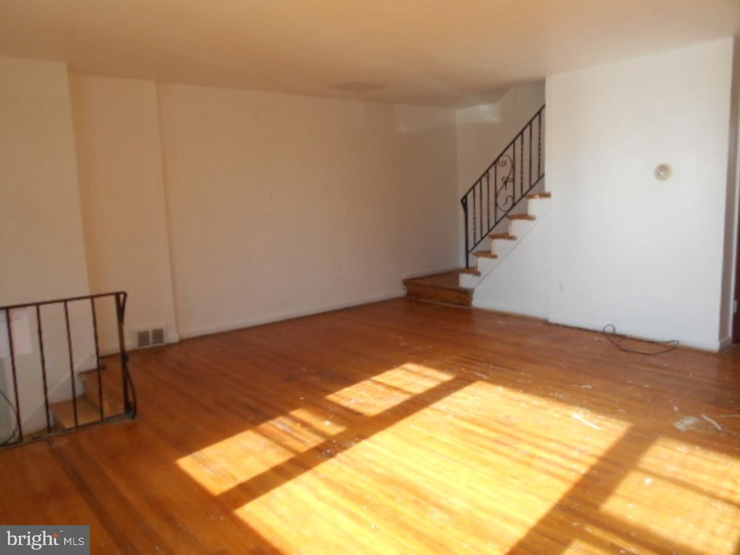 3925 Woodworth Road Brookhaven, PA 19015 - Photo 2 of 17 Living Room