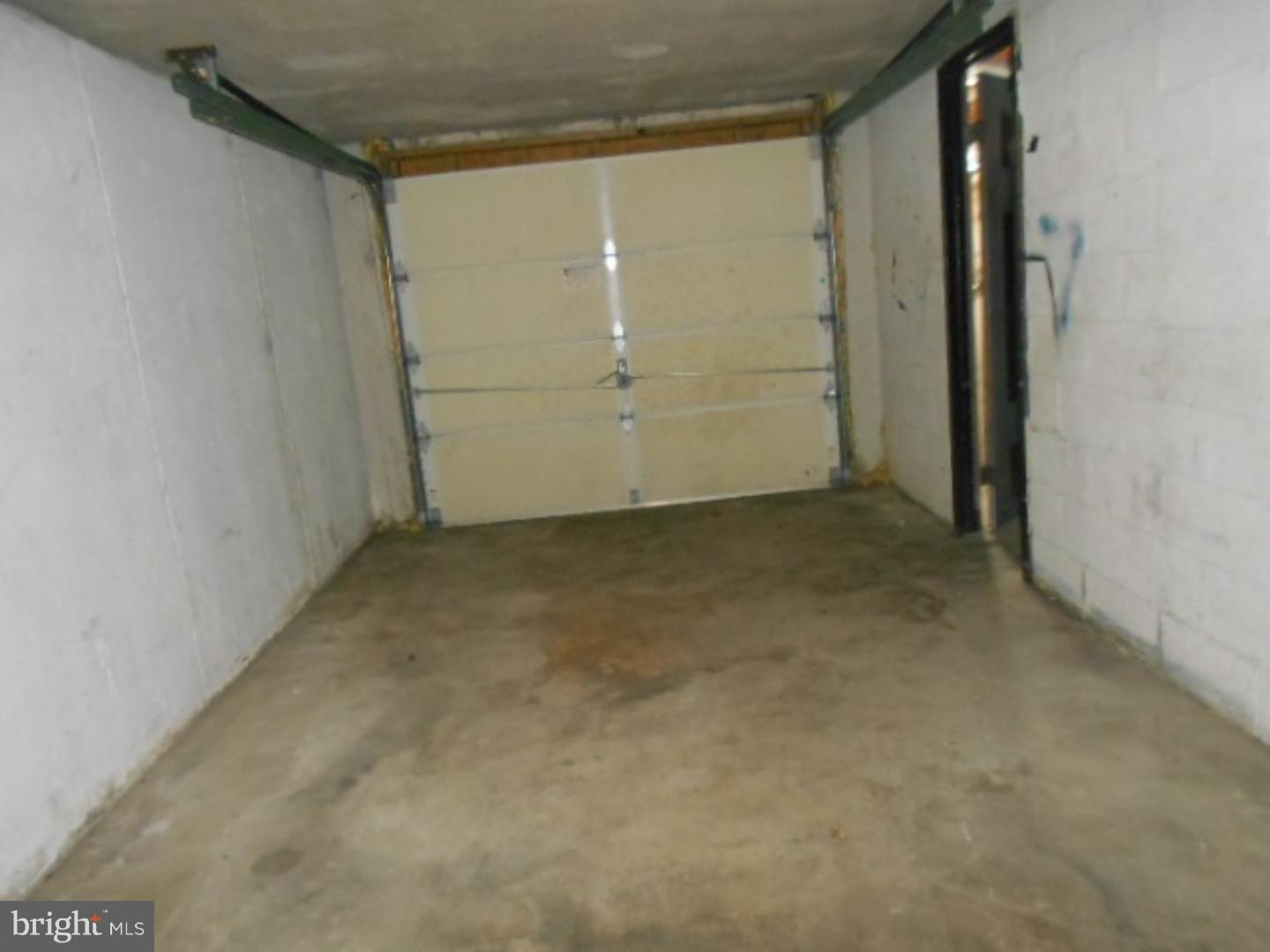 3925 Woodworth Road Brookhaven, PA 19015 - Photo 16 of 17 Garage