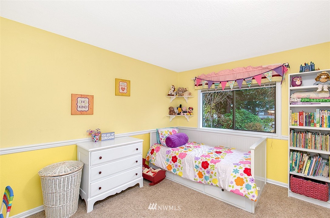 19005 27th Drive Southeast Bothell, WA 98012 - Photo 17 of 22 Gallery Image 17