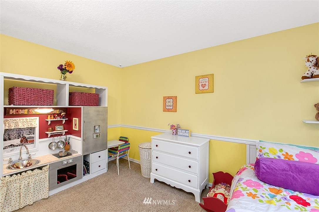 19005 27th Drive Southeast Bothell, WA 98012 - Photo 18 of 22 Gallery Image 18