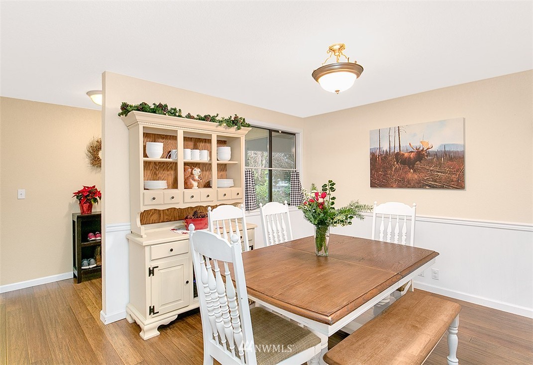 19005 27th Drive Southeast Bothell, WA 98012 - Photo 10 of 22 Gallery Image 10