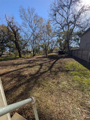 $1,400 | 2125 Nora Street, Beaumont, TX 77705