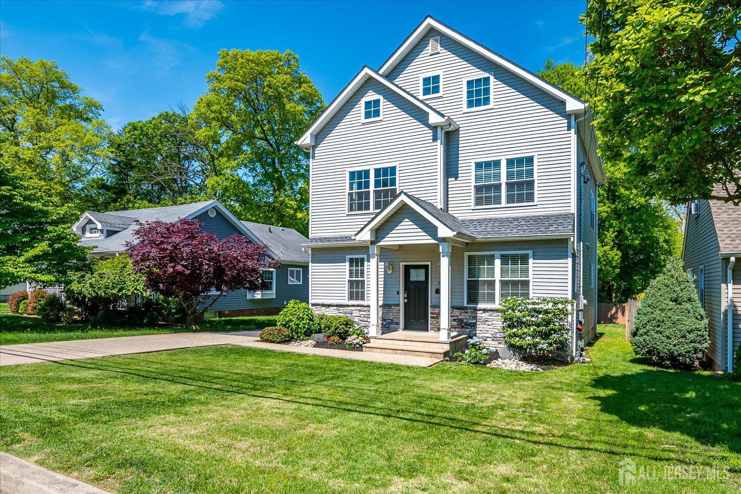 84 East Cliff Road Colonia, NJ 07067 - Photo 1 of 46