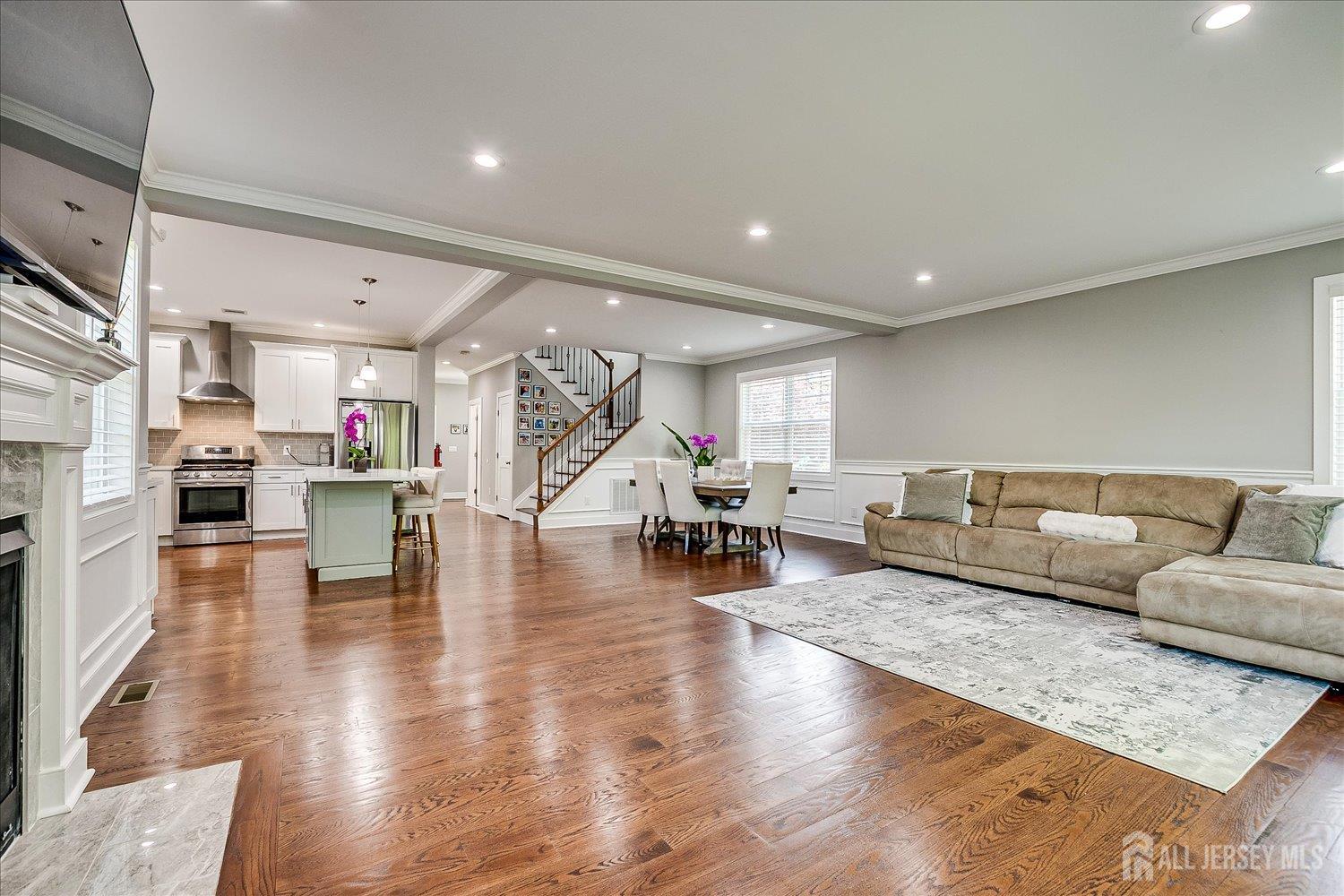 84 East Cliff Road Colonia, NJ 07067 - Photo 21 of 46