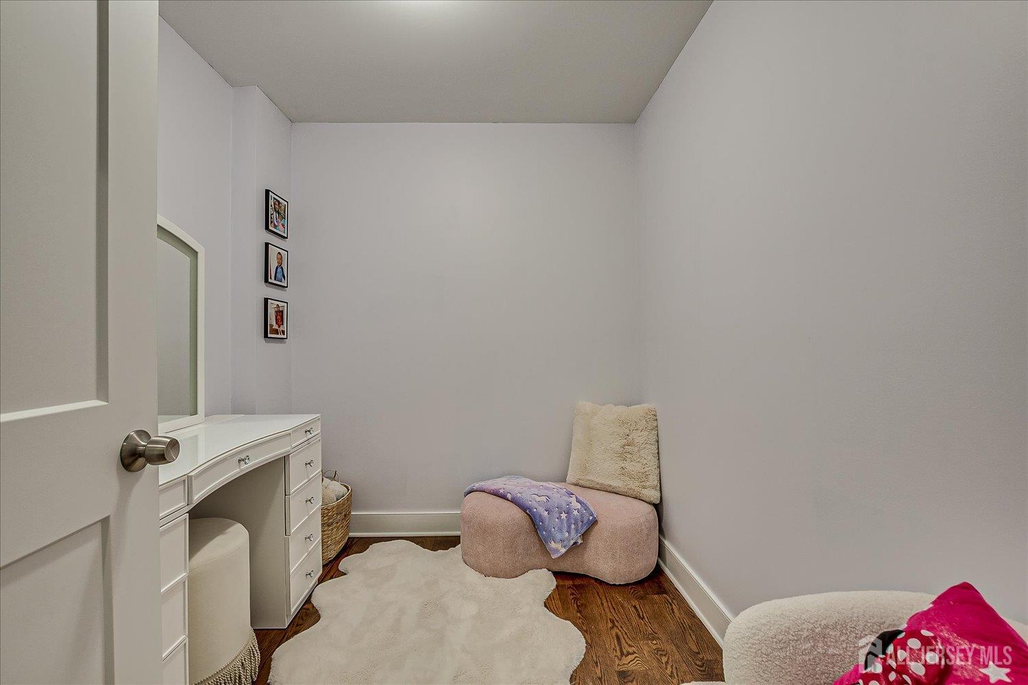 84 East Cliff Road Colonia, NJ 07067 - Photo 25 of 46