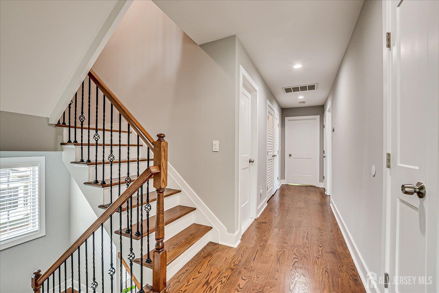 84 East Cliff Road Colonia, NJ 07067 - Photo 38 of 46
