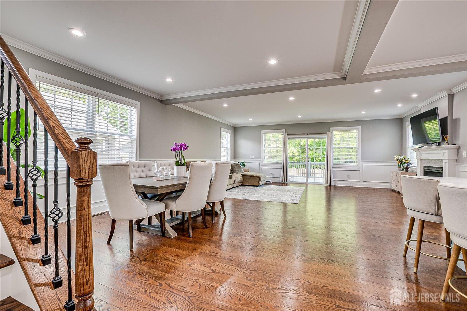 84 East Cliff Road Colonia, NJ 07067 - Photo 9 of 46